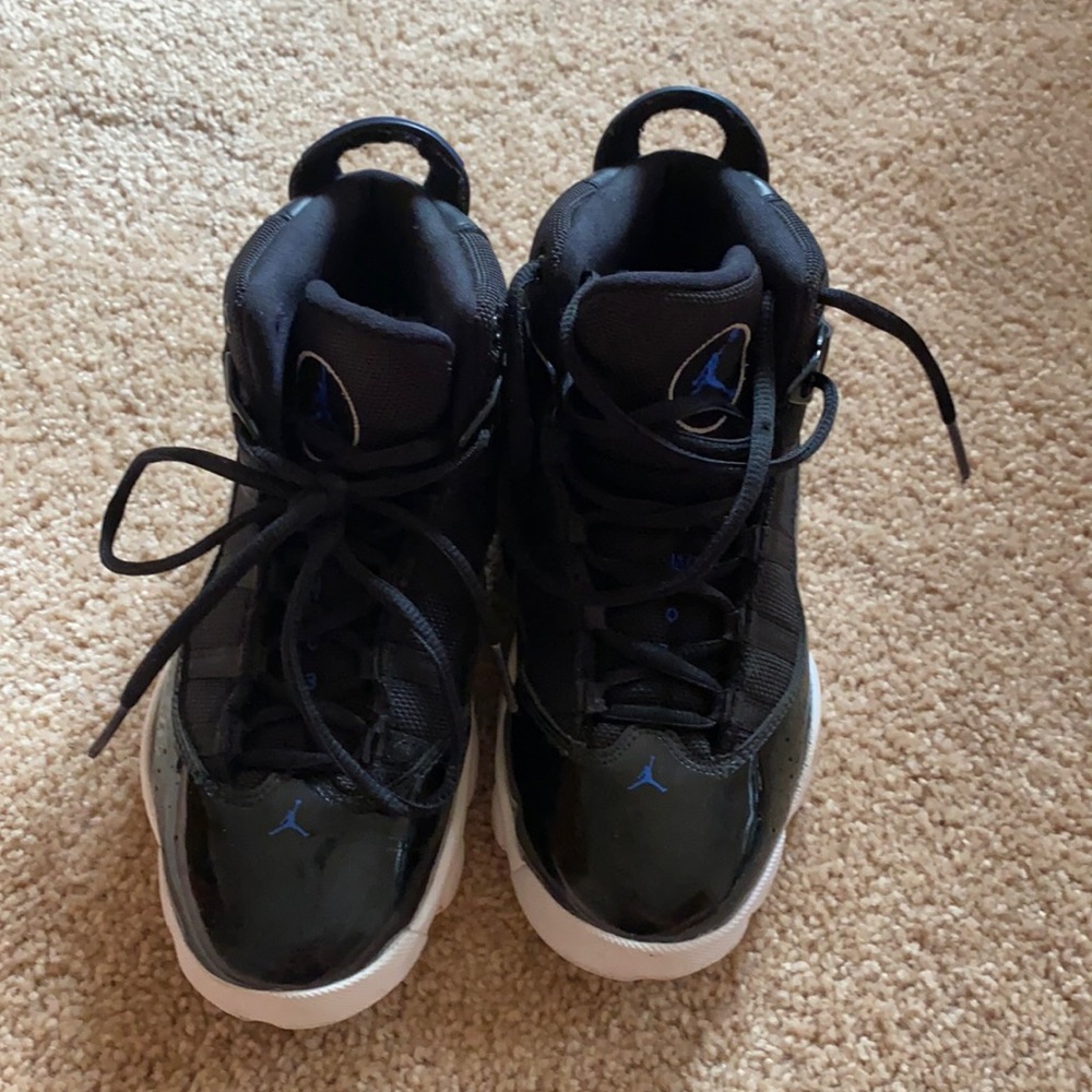 🏀 Jordan’s 🏀. Boys size 3
